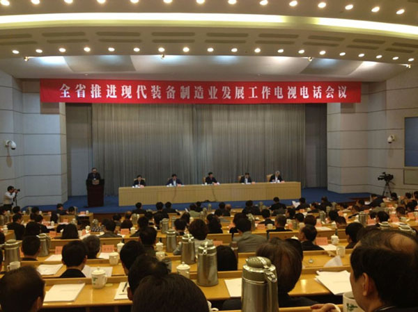 高端拉床,專用機床,內(nèi)拉床,外拉床,數(shù)控機床,自動化生產(chǎn)線,工業(yè)機器人,拉床,拉刀,自動化